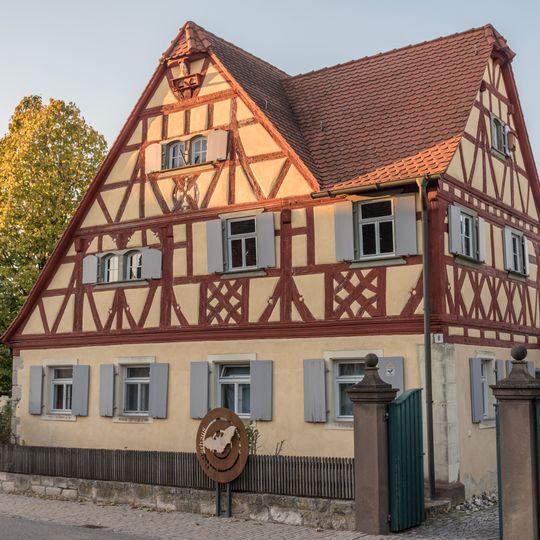 Mönchsondheimer Straße 8