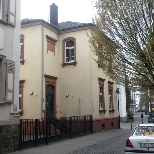 Haus Georg-Schlosser-Straße 9