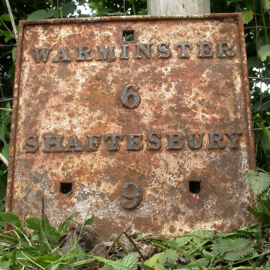 Milestone, Lower Pertwood; 150m N of houses,