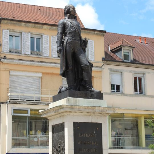 Statue du général Lecourbe