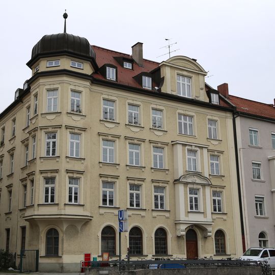 Mietshaus