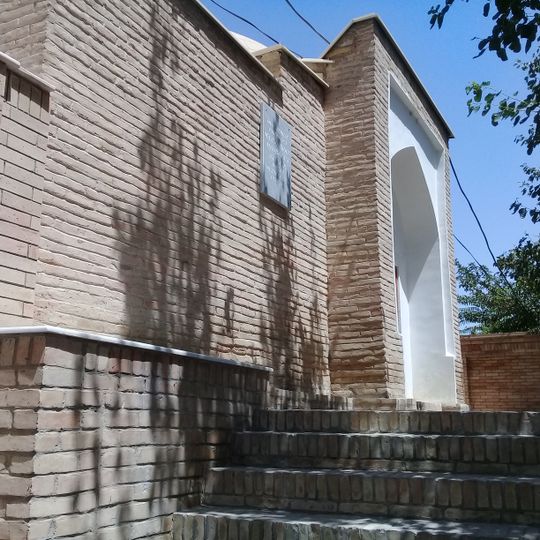 Makhsumbobo Mausoleum