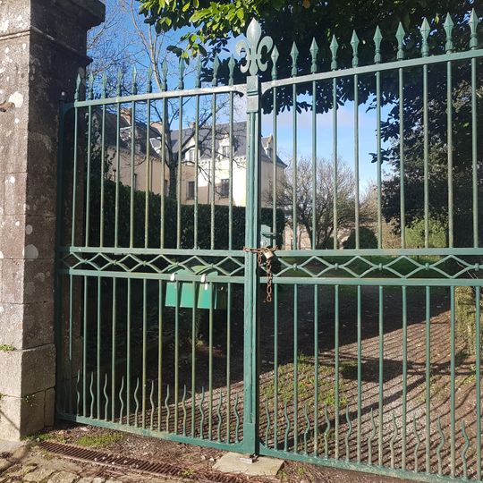 Château de la Haute-Cour