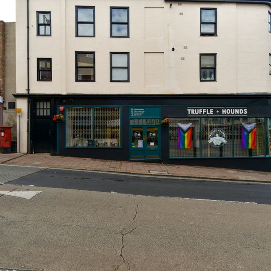 111-113 , Fore Street