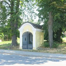 Kaplička v Českolipské ulici v Mělníce