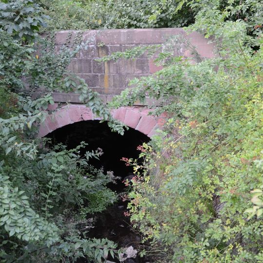 Ehemalige Straßenbrücke am Breslauer Platz