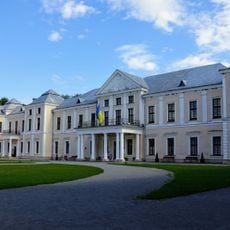 Vyshnivets Palace
