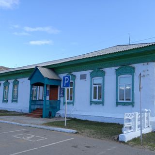 Торговое здание купца Лозовского (Баргузин)