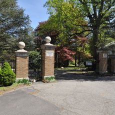 Riverside Cemetery
