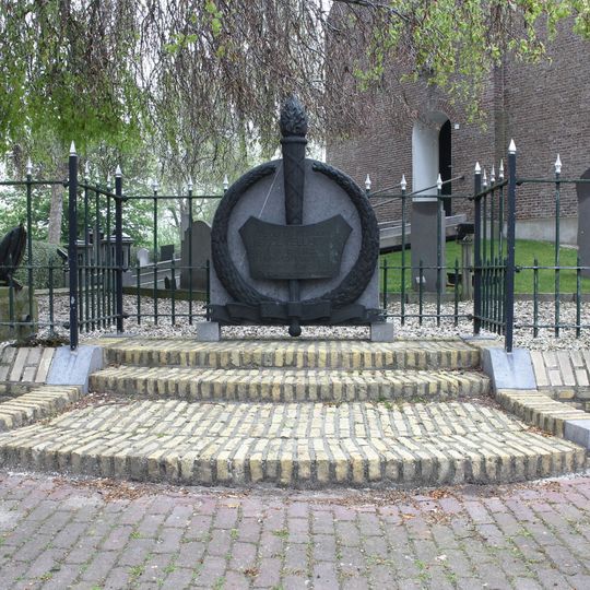 Monument bij de N.H. begraafplaats