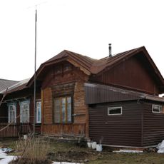 Жилой дом для служащих (Кипрево)