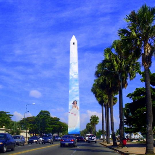 Santo Domingo obelisk