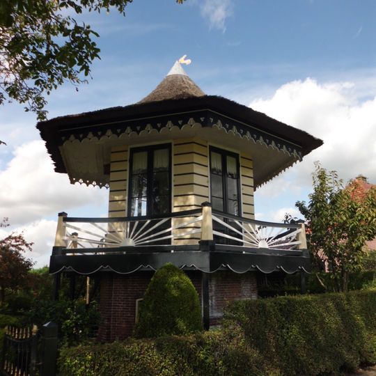 Theekoepel bij Bagijnkdijkje 7a, Elburg