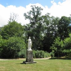 Statue