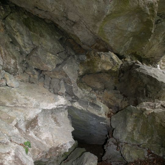 Schichtgrenzhöhle
