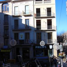 House in plaça Rector Ferrer i passeig d'en Blay