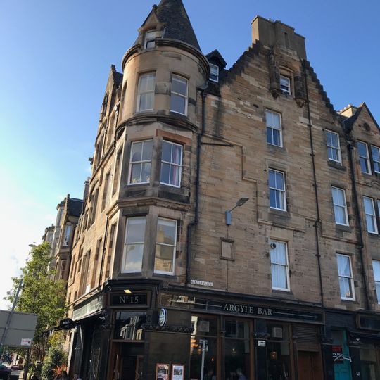 Edinburgh, 15-16 Argyle Place