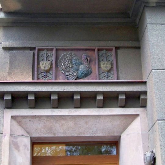 Domovní znamení Karpatská