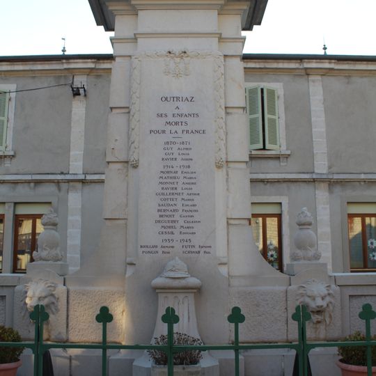 War memorial of Outriaz