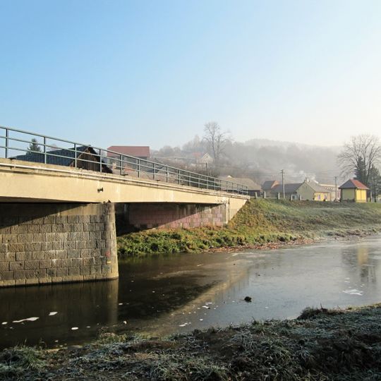 Most přes Vláru v Bohuslavicích nad Vláří