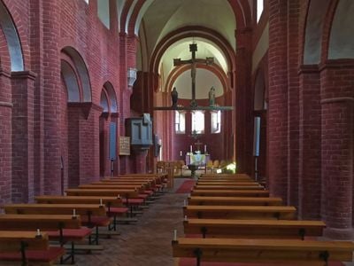 Interior 2