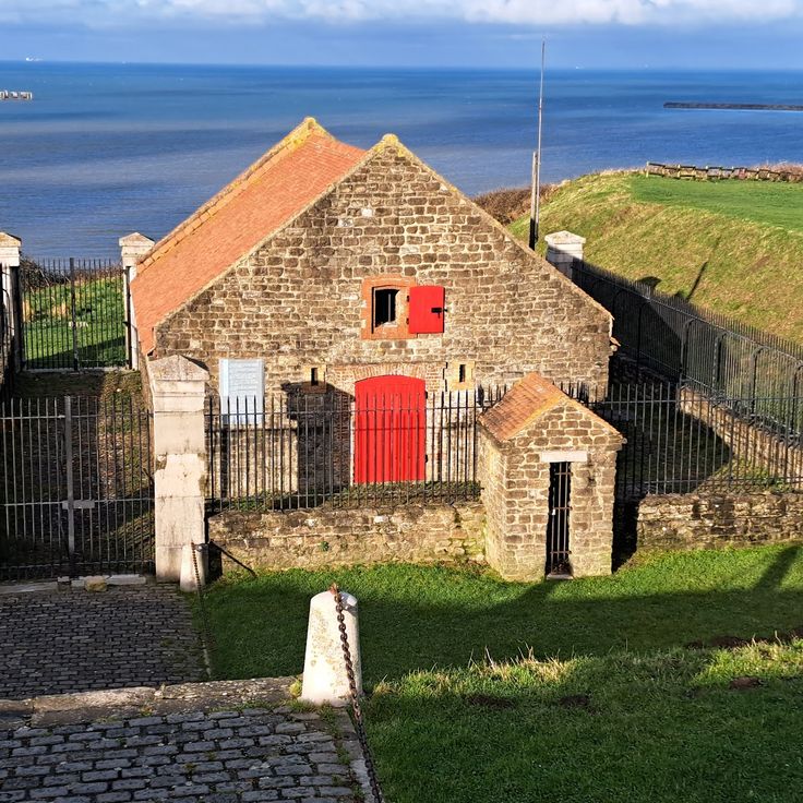 The Powder Magazine