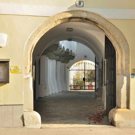 Wohnhaus, Teil der ehem. landesfürstlichen Burg