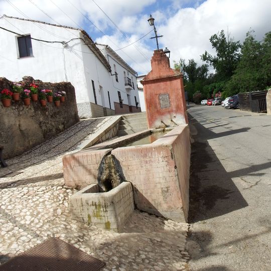 Fuente-abrevadero de Puerto Moral