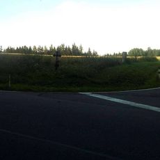 Kříž jihovýchodně od Jetřichovce