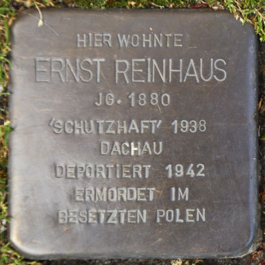 Stolperstein em memória de Ernst Reinhaus