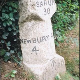 Milestone On A343 At Ngr 439 611