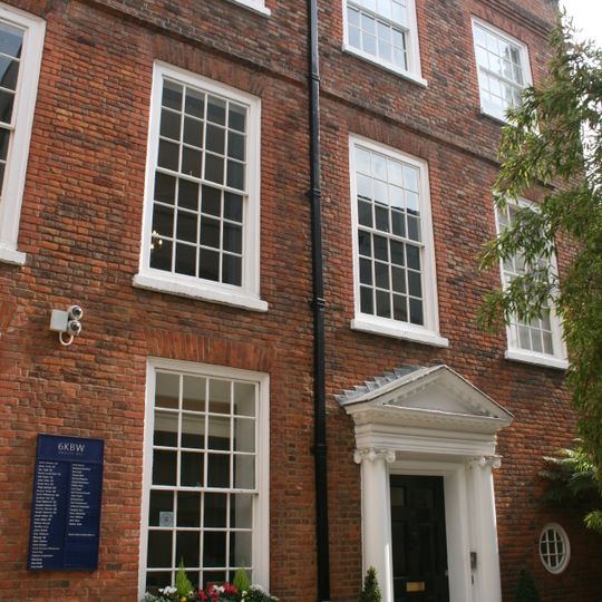 22a, College Hill Ec4