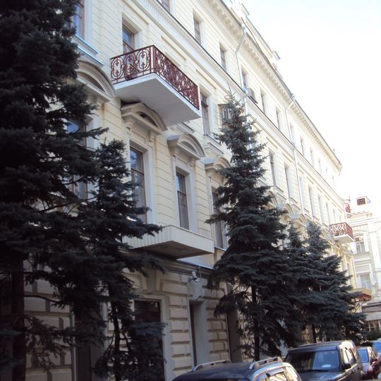 Главный дом усадьбы