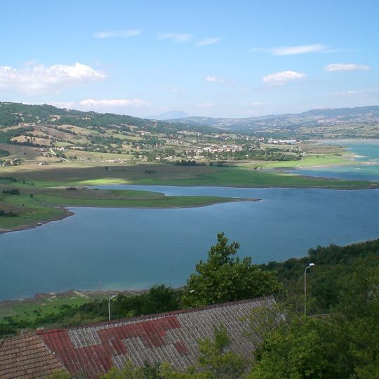 Oasi Lago di Conza