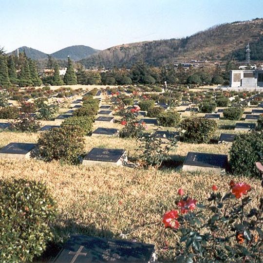 Nederlandse oorlogsgraven op het ereveld Tanggok