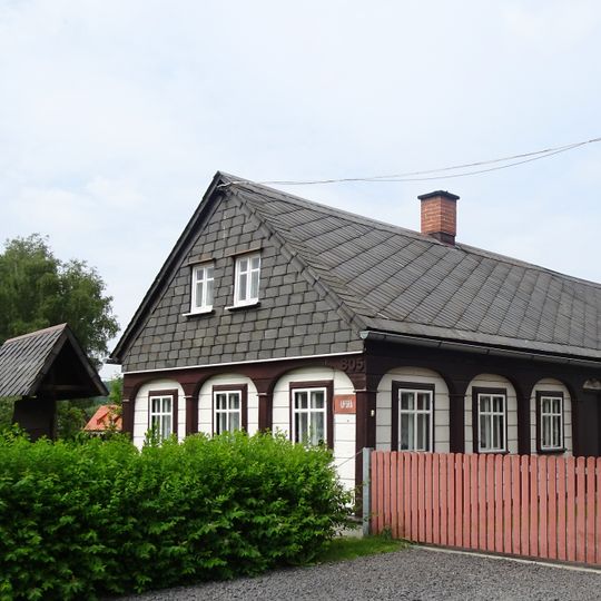 Dům v Lipské ulici, vlevo od čísla popisného 805