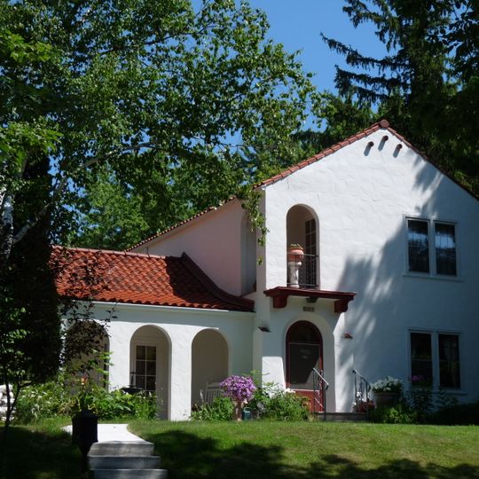William B. and Jennie Tufts House