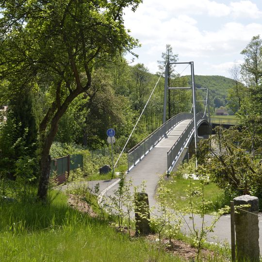 Jihozápadní lávka přes Jizeru v Křížkách