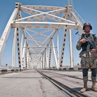 Pont de l'Amitié Afghanistan-Ouzbékistan