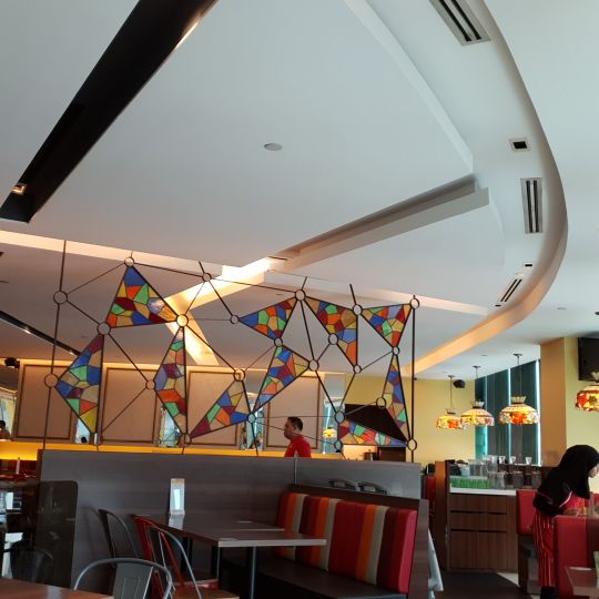 Tampines Mall