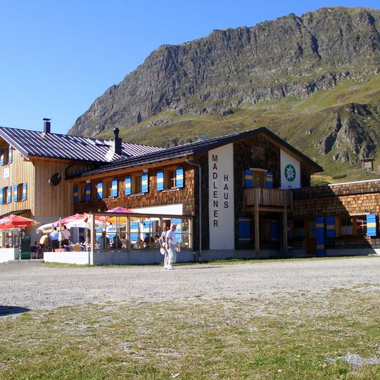 Madlenerhaus
