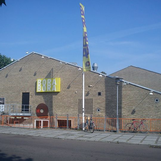 Bora Bora - Dans og Visuelt Teater