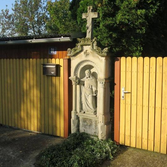 Pomník padlému v 1.světové válce u domu 31 v obci Horní Řepčice