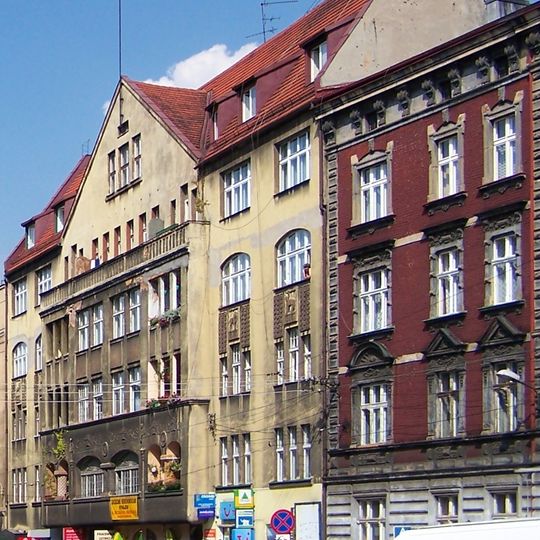 Kamienica z oficynami przy ul. Jana Kochanowskiego 12 i 12a w Katowicach