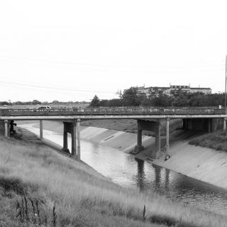 Almeda Road Bridge over Brays Bayou
