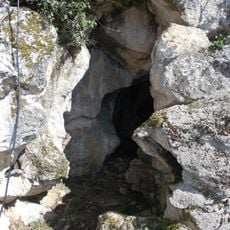 Ajdovska jama, Silovec