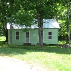 Crystal Cave District