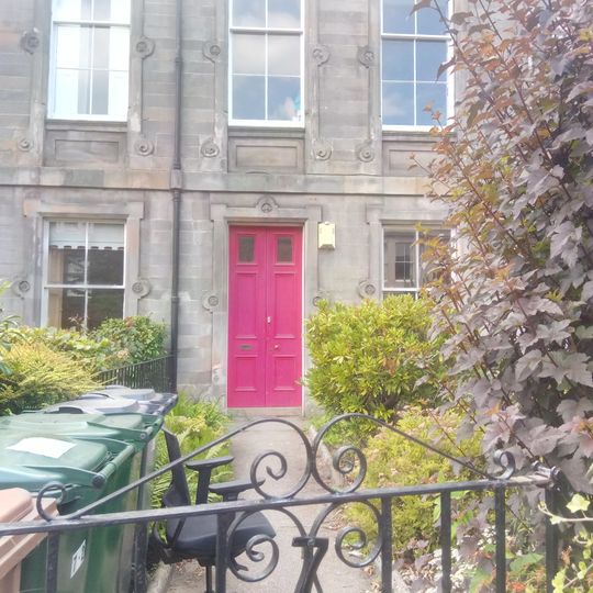 Edinburgh, 7 Bonnington Terrace
