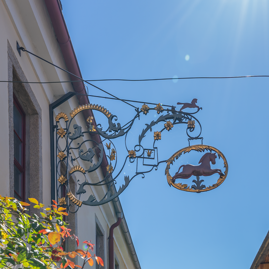 Wirtshausschild Pfarr 4 in Hof