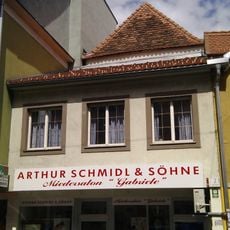 Tour défensive du monastère franciscain